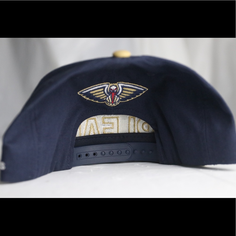New Orleans Pelicans Adidas Adjustable Snapback - Picture 5 of 9